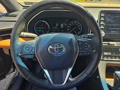 2021 Toyota Avalon Hybrid XSE