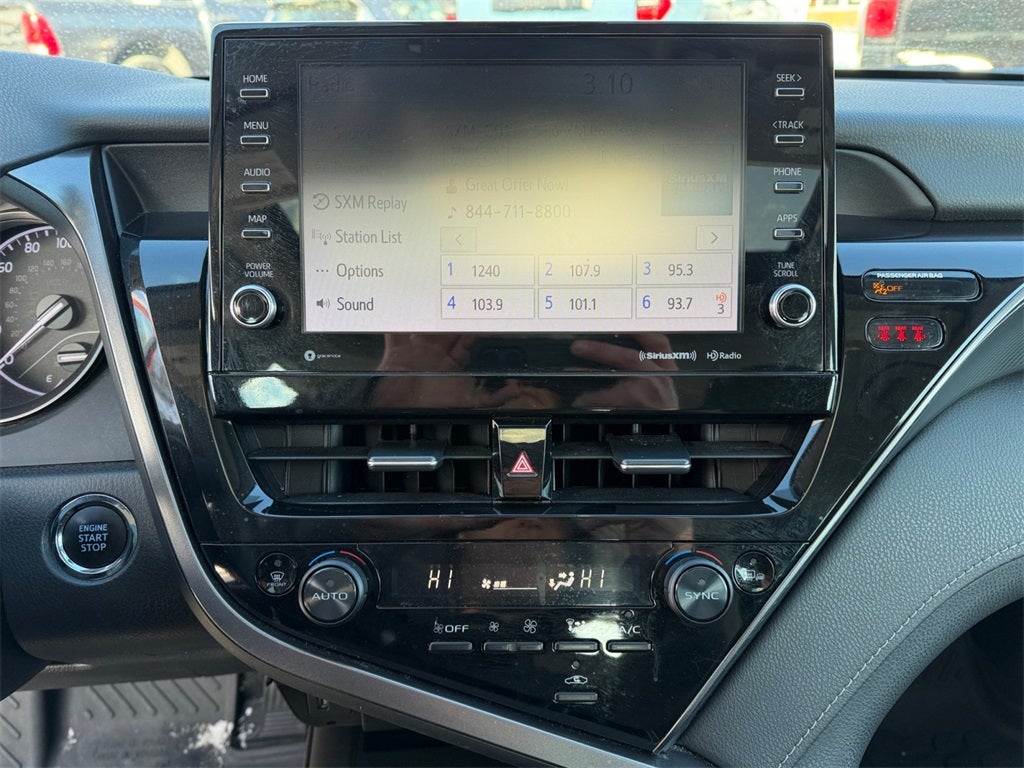 2023 Toyota CAMRY SE