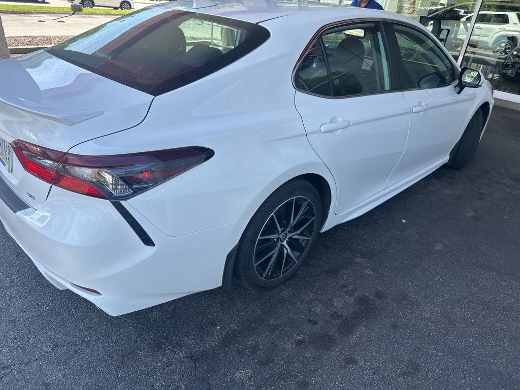 2024 Toyota Camry SE