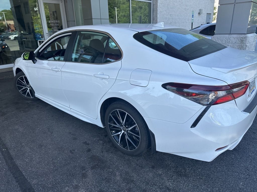 2024 Toyota Camry SE