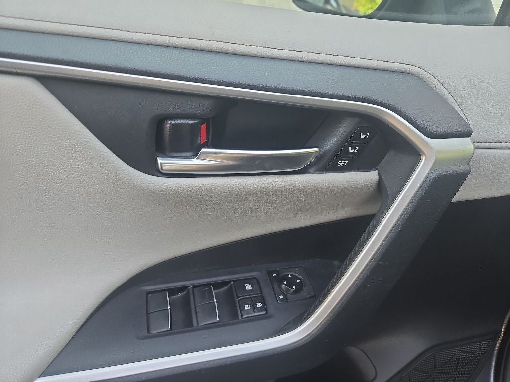 2020 Toyota RAV4 Hybrid Limited