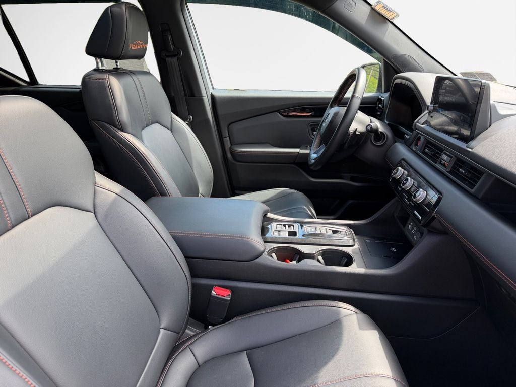 2023 Honda Pilot TrailSport