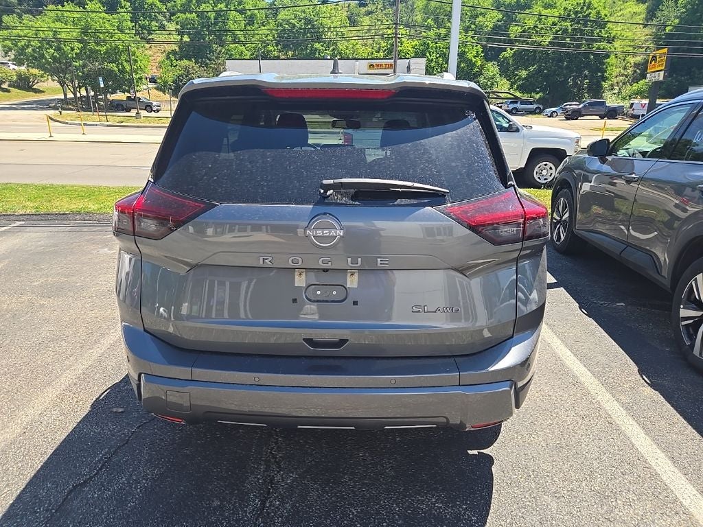 2026 Nissan Rogue SL