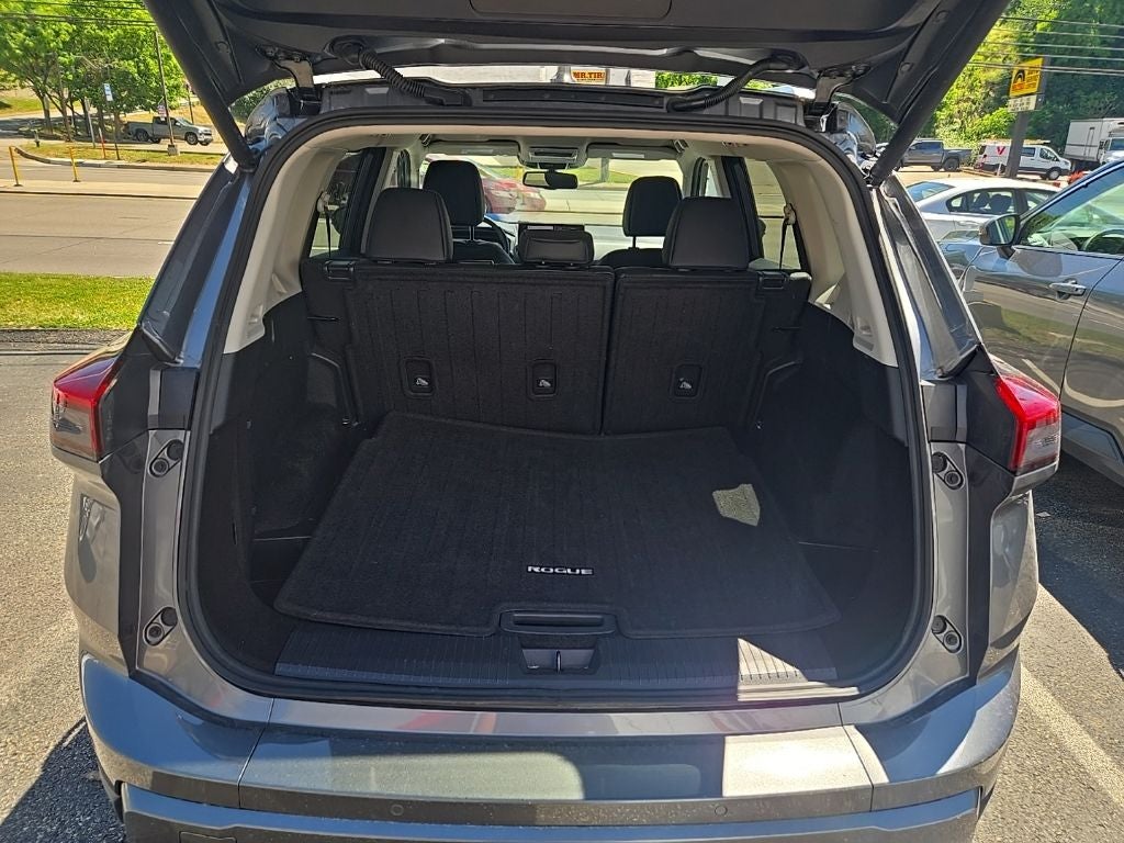 2026 Nissan Rogue SL