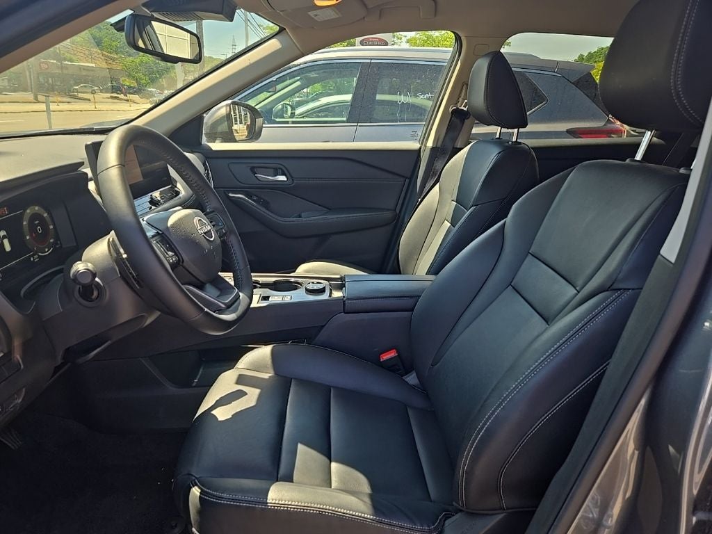 2026 Nissan Rogue SL