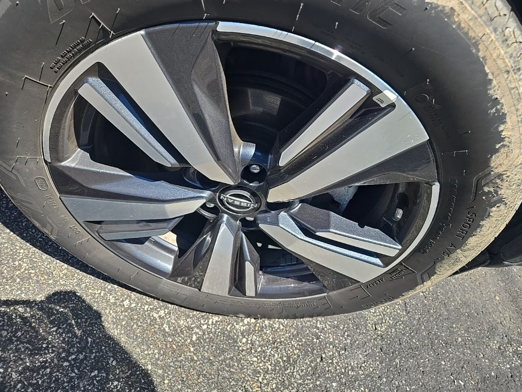 2026 Nissan Rogue SL