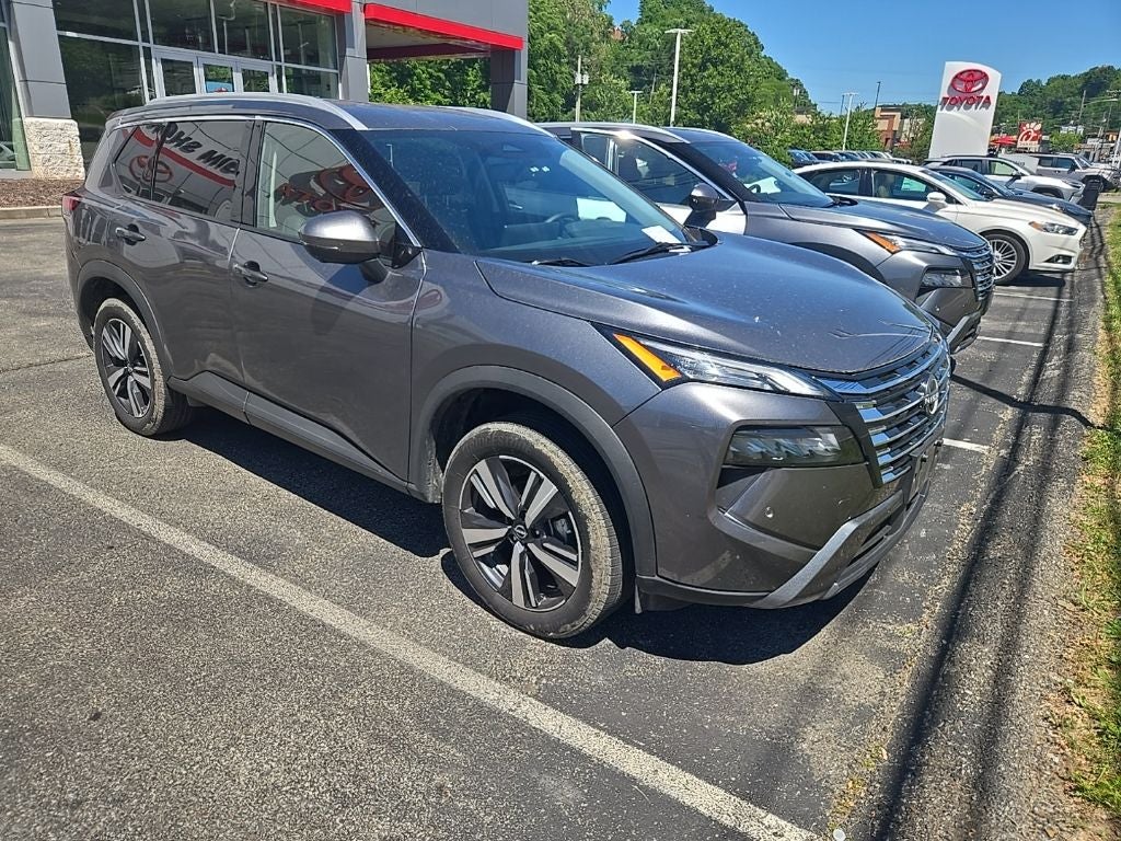 2026 Nissan Rogue SL