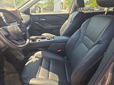 2026 Nissan Rogue SL