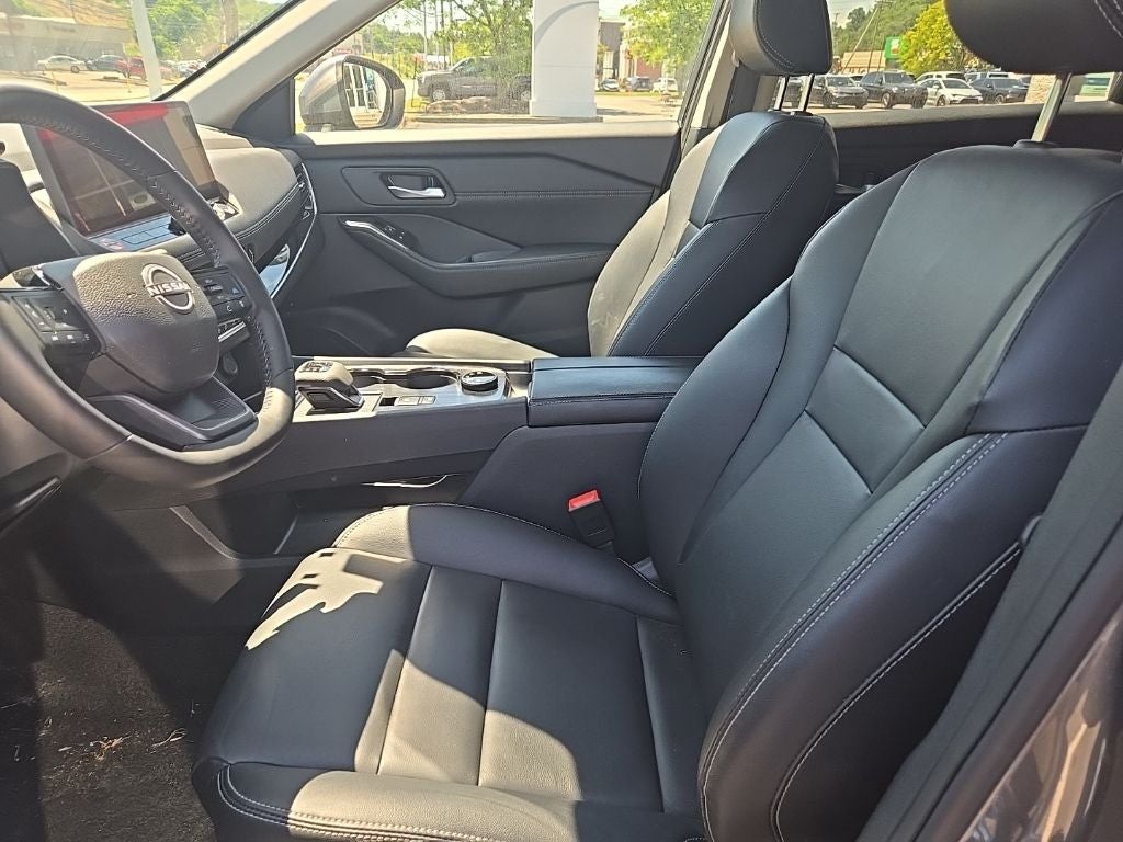 2026 Nissan Rogue SL