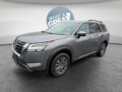 2024 Nissan Pathfinder SV