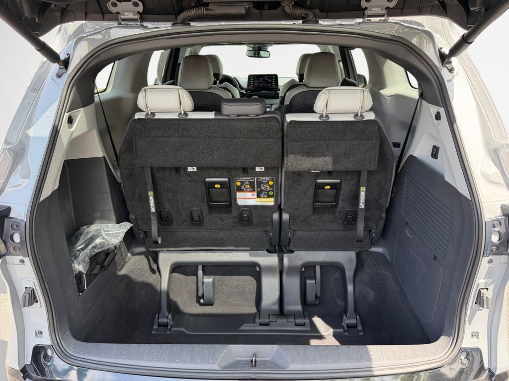 2024 Toyota Sienna XSE 7 Passenger