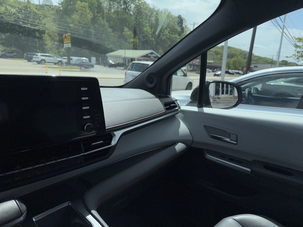 2024 Toyota Sienna XSE 7 Passenger
