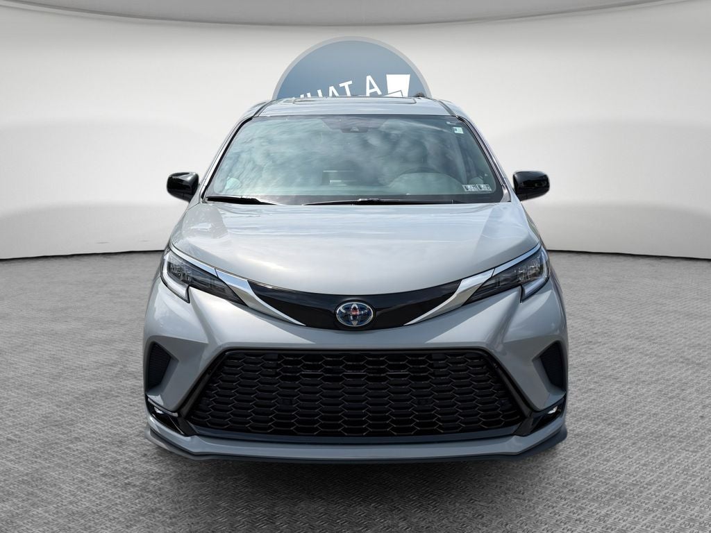 2024 Toyota Sienna XSE 7 Passenger