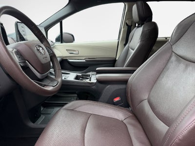 2021 Toyota Sienna Platinum 7 Passenger