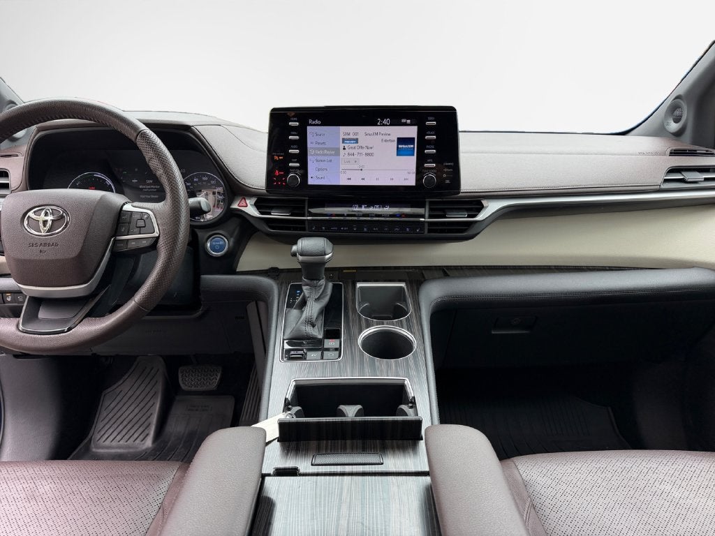 2021 Toyota Sienna Platinum 7 Passenger