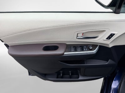 2021 Toyota Sienna Platinum 7 Passenger