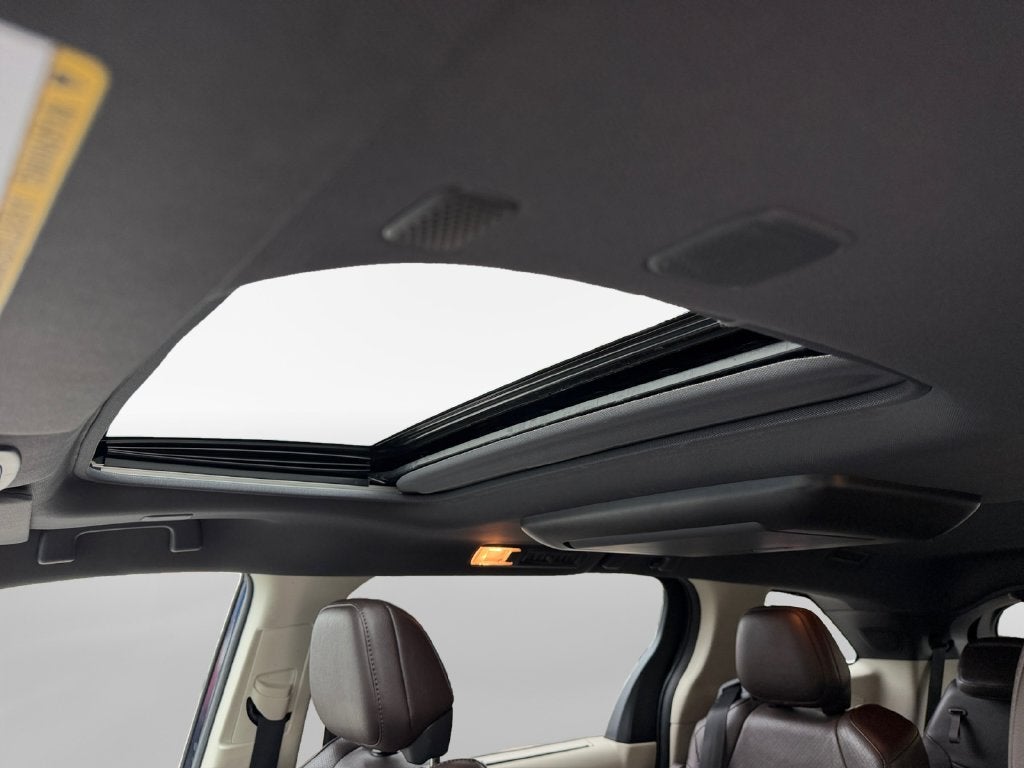 2021 Toyota Sienna Platinum 7 Passenger