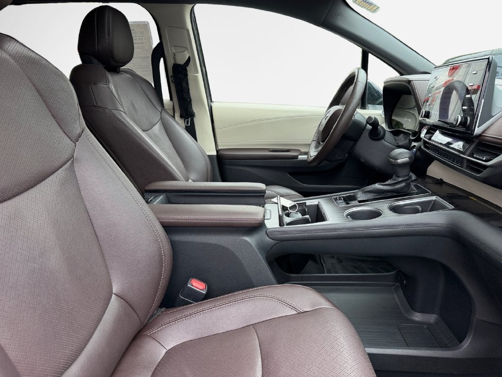 2021 Toyota Sienna Platinum 7 Passenger