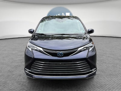 2021 Toyota Sienna Platinum 7 Passenger
