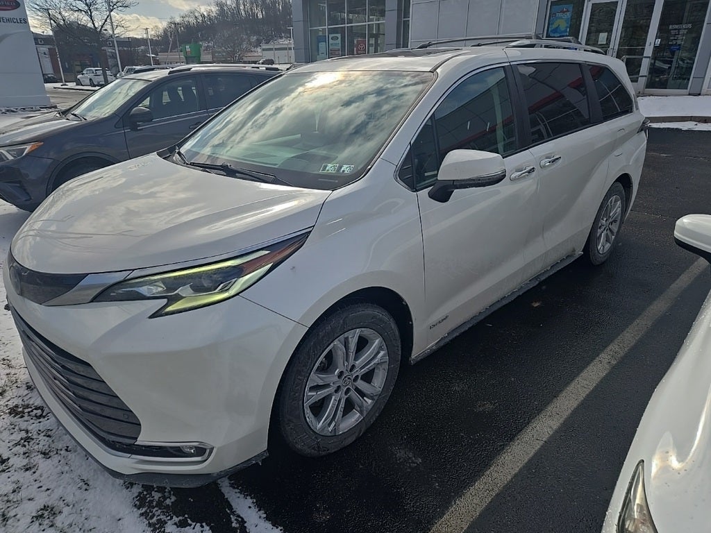 2021 Toyota SIENNA PLT AWD 7 Passenger