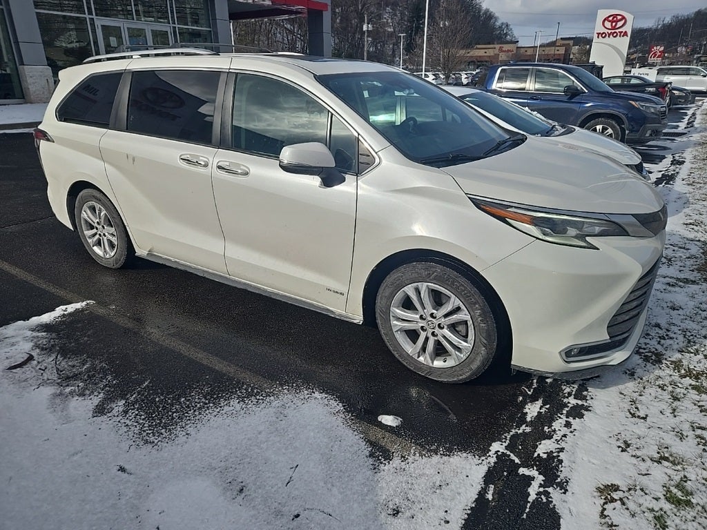2021 Toyota SIENNA PLT AWD 7 Passenger