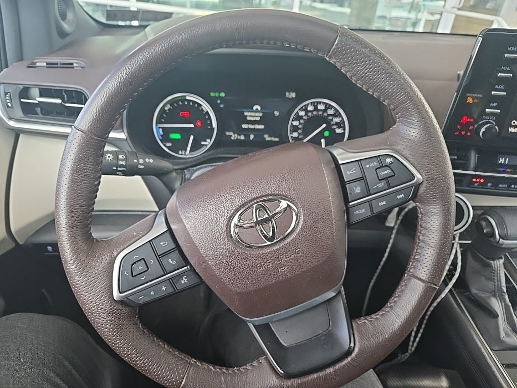 2021 Toyota SIENNA PLT AWD 7 Passenger