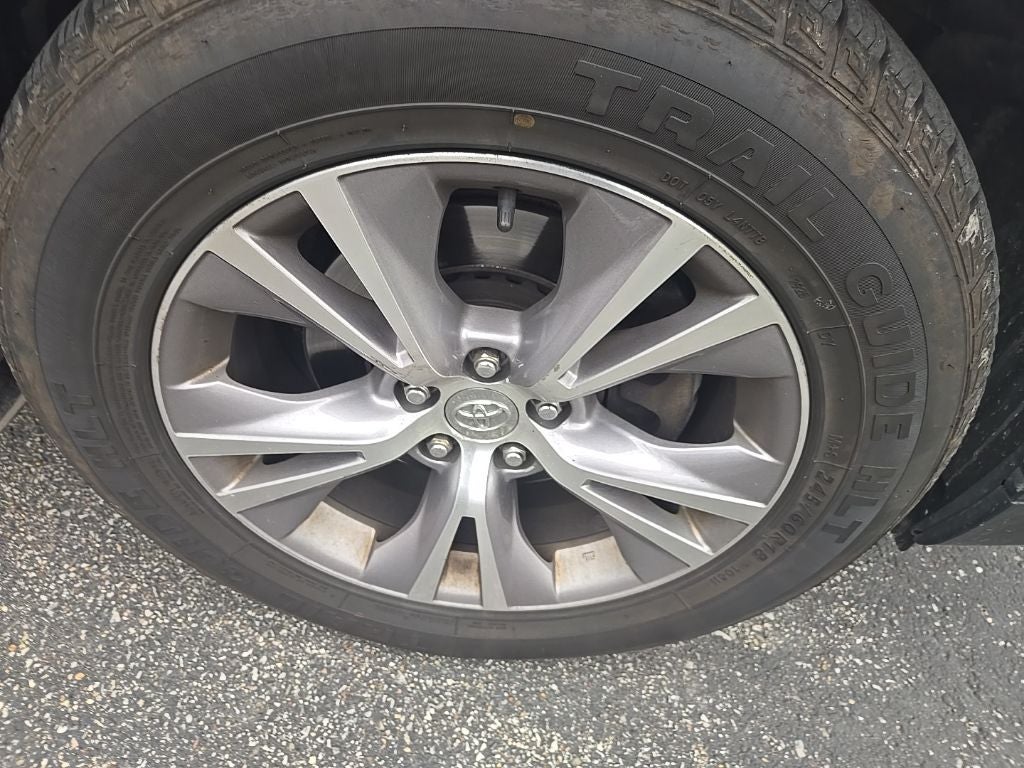 2014 Toyota HIGHLANDER XLE V6