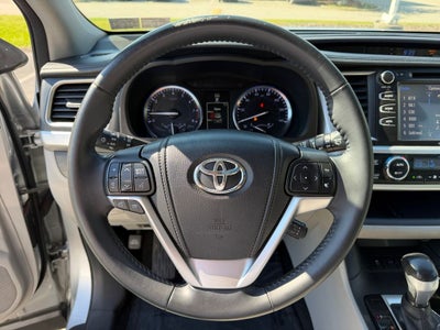 2014 Toyota Highlander XLE V6