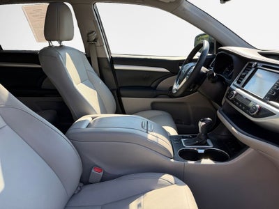 2014 Toyota Highlander XLE V6
