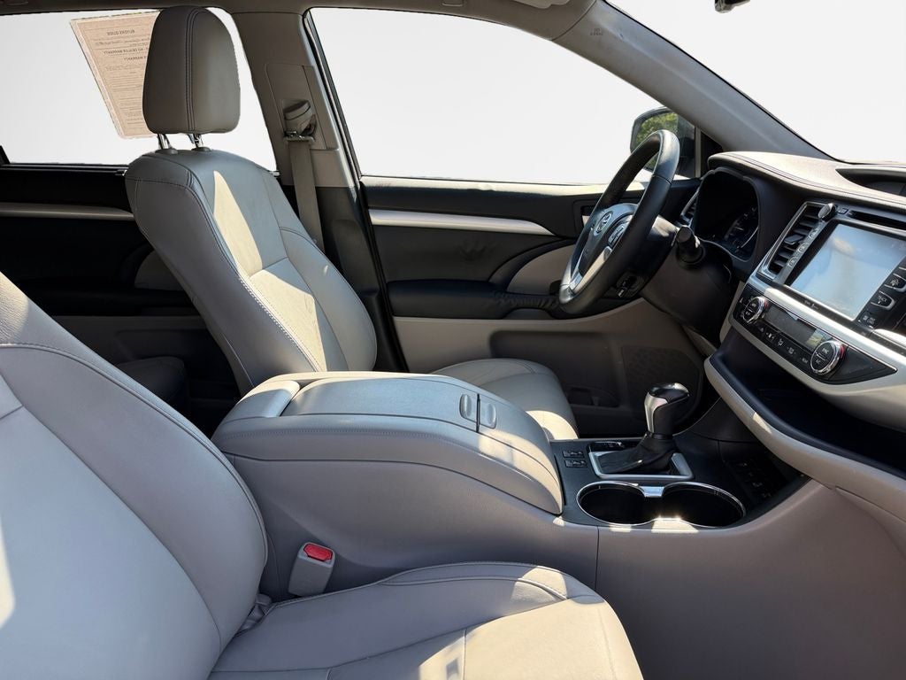 2014 Toyota Highlander XLE V6