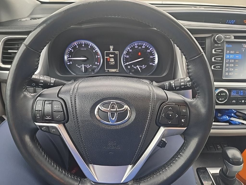 2014 Toyota HIGHLANDER XLE V6