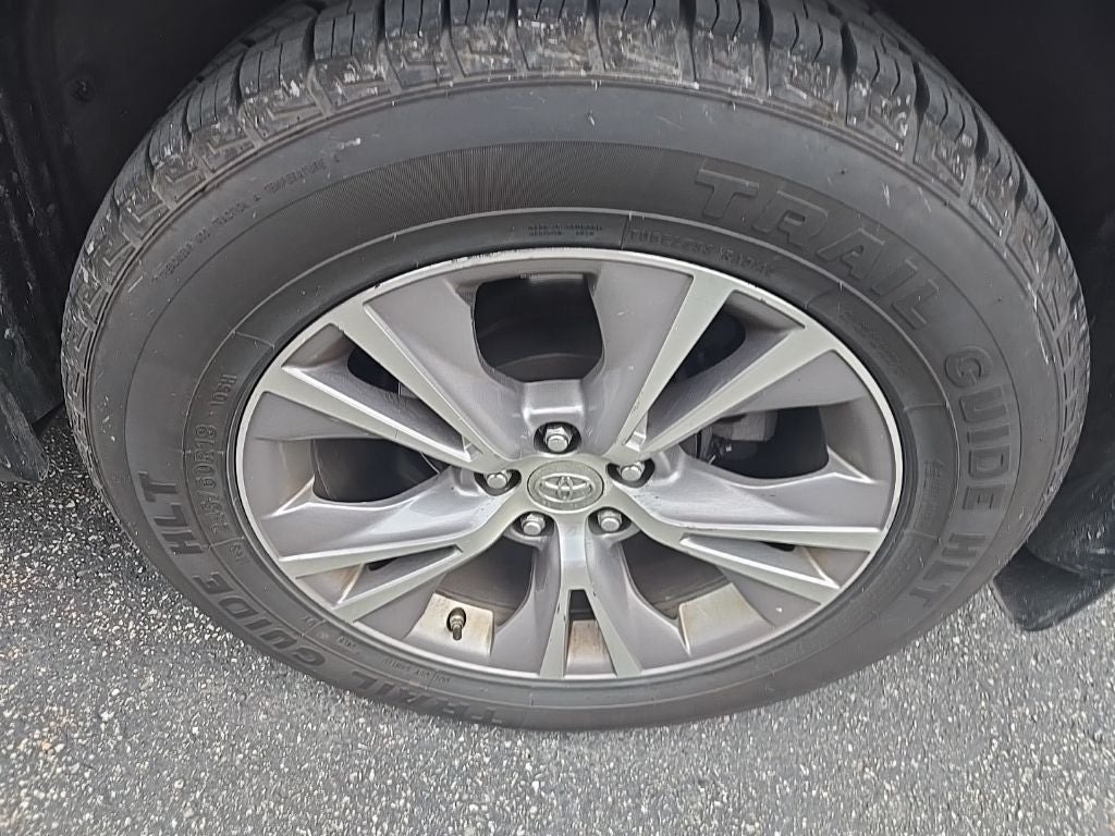 2014 Toyota HIGHLANDER XLE V6