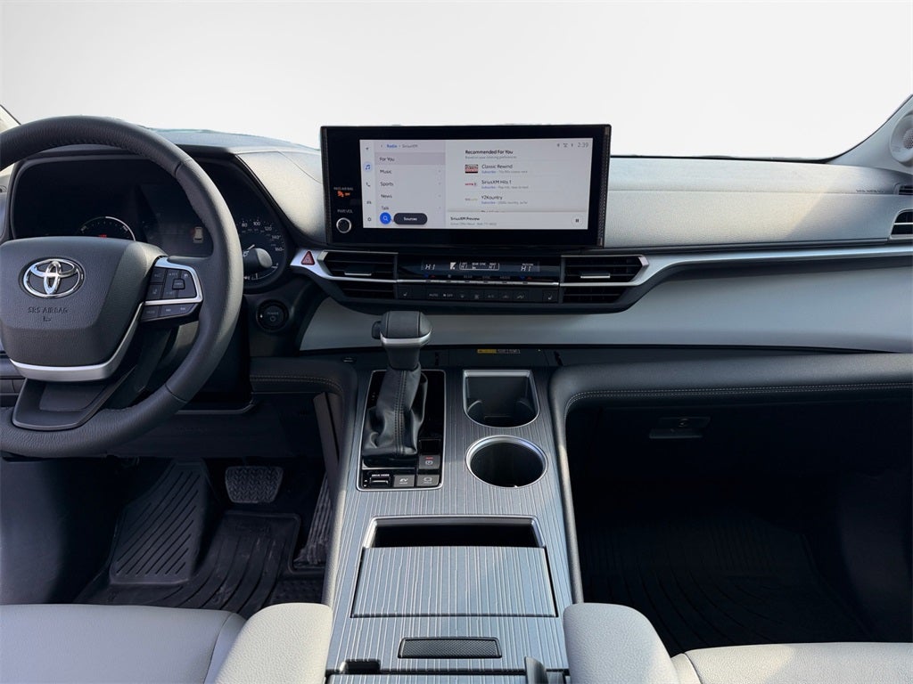 2025 Toyota SIENNA XLE AWD XLE 7 Passenger