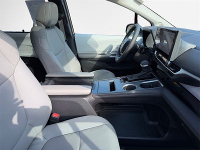 2025 Toyota SIENNA XLE AWD XLE 7 Passenger