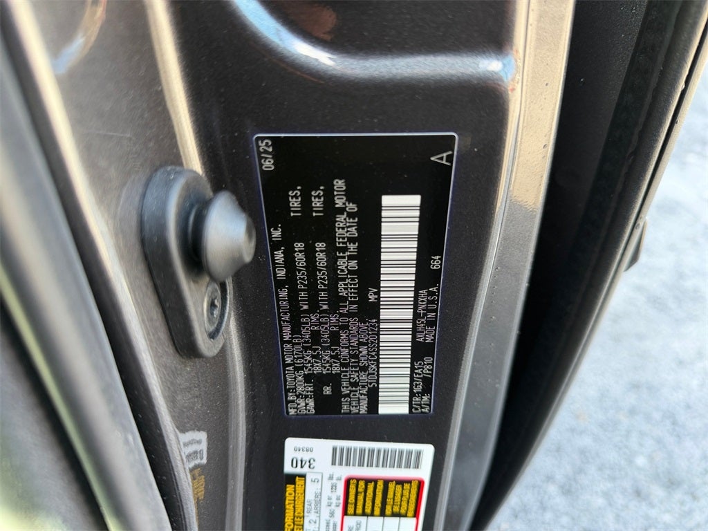 2025 Toyota SIENNA XLE AWD XLE 7 Passenger