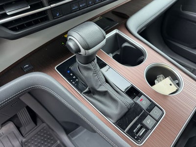2023 Toyota SIENNA XLE AWD XLE 7 Passenger