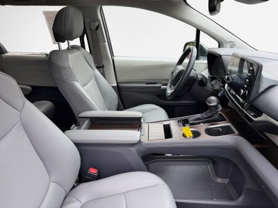 2023 Toyota SIENNA XLE AWD XLE 7 Passenger