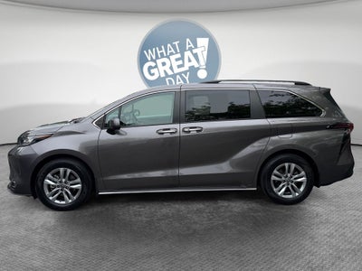 2023 Toyota SIENNA XLE AWD XLE 7 Passenger