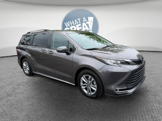 2023 Toyota SIENNA XLE AWD XLE 7 Passenger