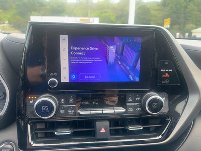 2023 Toyota Highlander Hybrid XLE