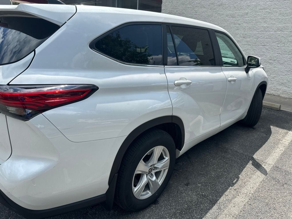 2023 Toyota Highlander L