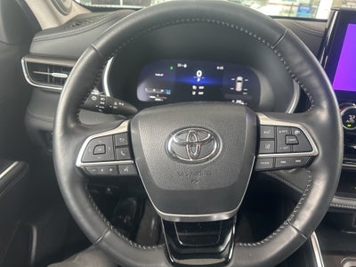 2023 Toyota HIGHLANDER Limited