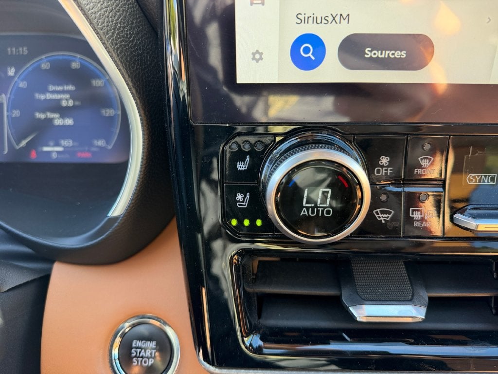 2023 Toyota Highlander Platinum