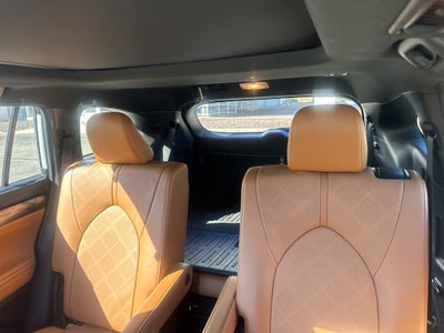 2023 Toyota Highlander Platinum