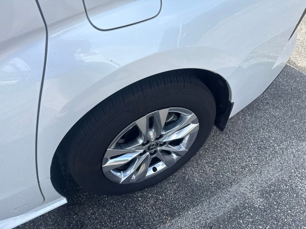 2026 Toyota Sienna XLE 7 Passenger