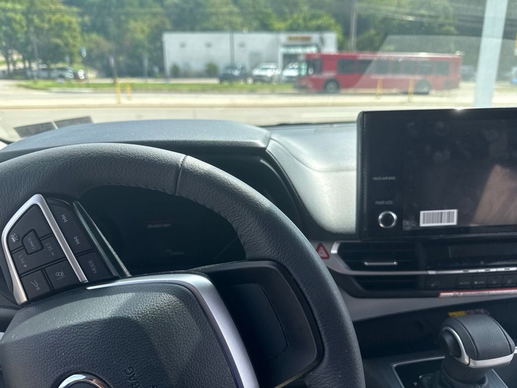 2026 Toyota Sienna XLE 7 Passenger