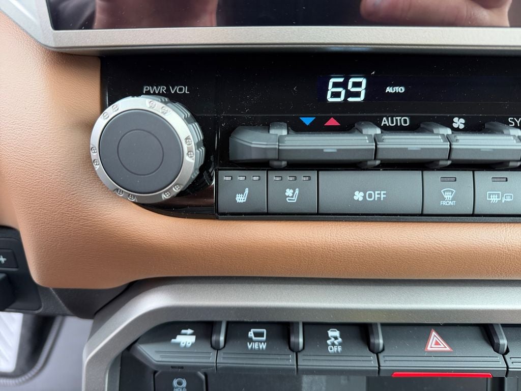2026 Toyota TUNDRA HV 4X4 1794 Edition