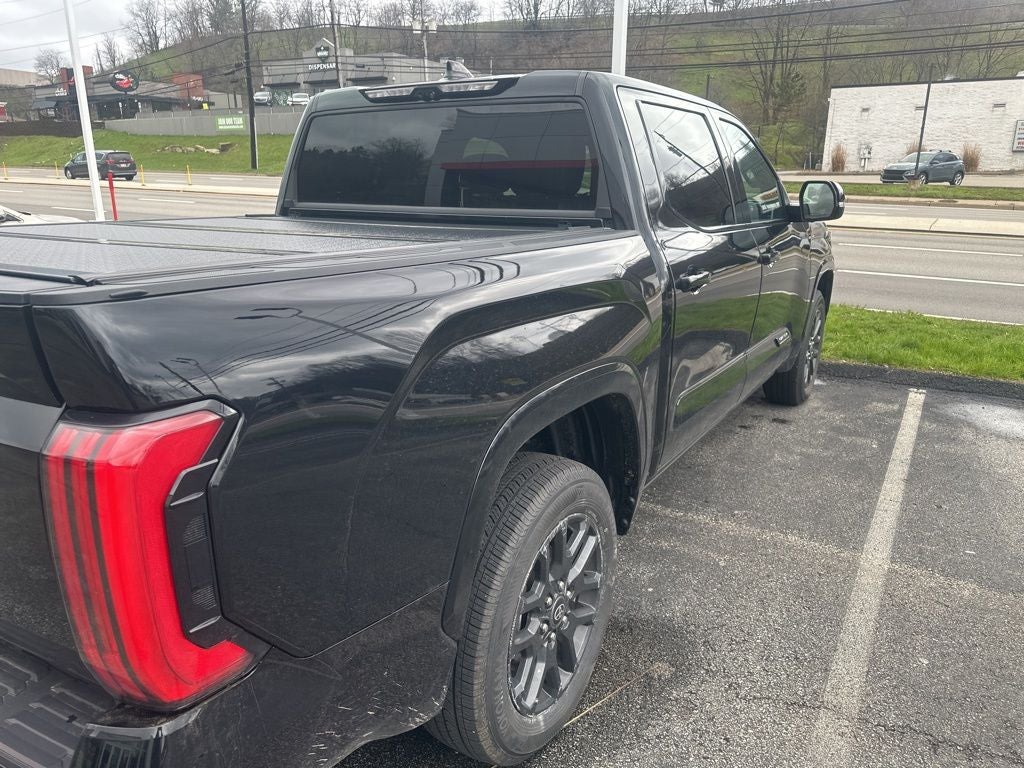 2023 Toyota TUNDRA 4X4 Platinum