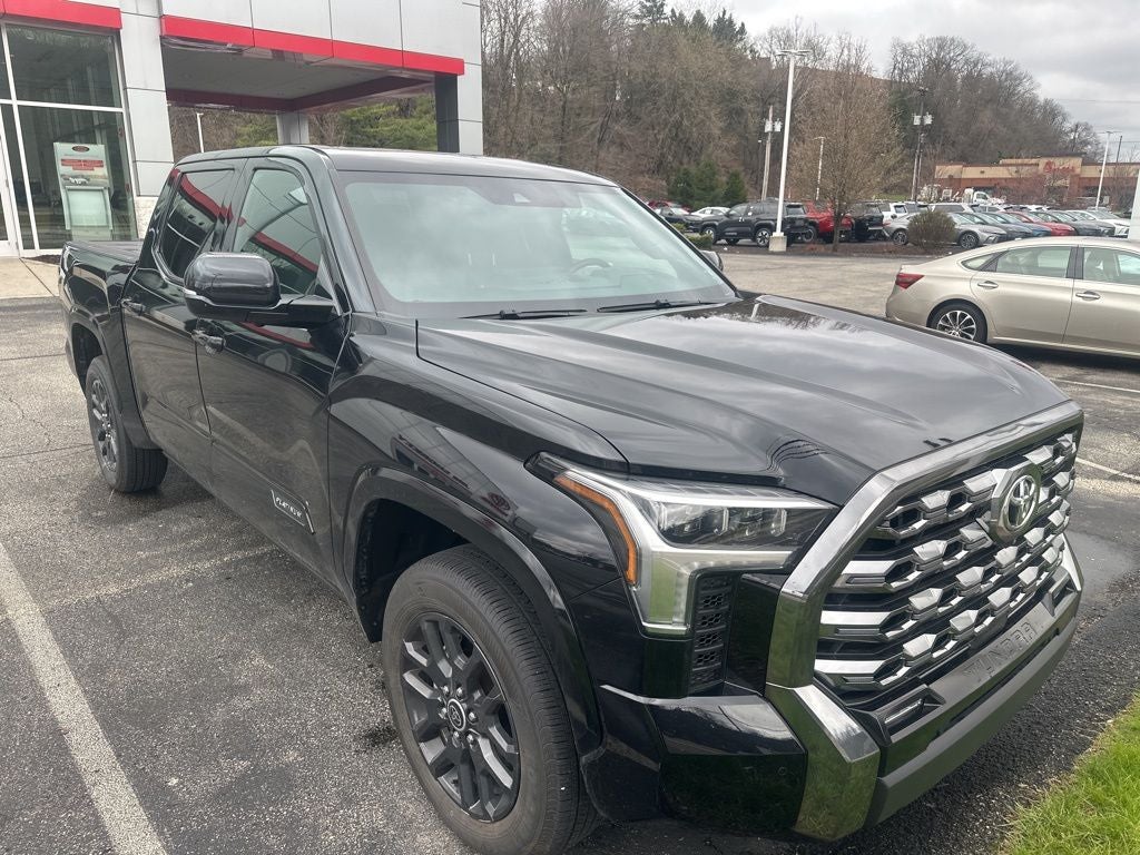 2023 Toyota TUNDRA 4X4 Platinum