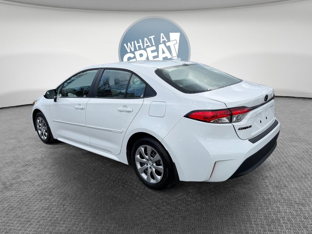 2026 Toyota COROLLA LE